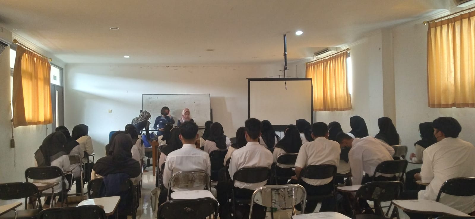 BKK SMK Global Mulia Salurkan Lulusan TA. 2021-2022 Ke PT. NST, PT. Nippo, PT. Honda Lock Indonesia, PT. Tokai Rubber Indonesia.